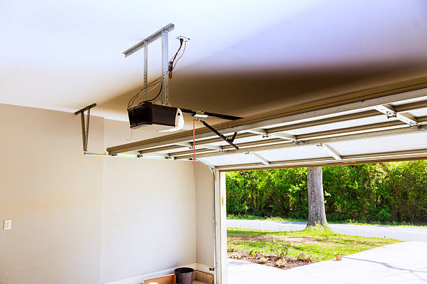 Top rated local Garage Door Panel Replacement specialists in Rush City, MN
